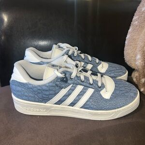 Adidas Rivalry Low 'Snake Jaquard Pack' in Crew Blue and Cloud White mens sz 10
